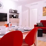 Di Design Alle Due Torri By Wonderful Italy Bolonia