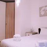 Di Design Alle Due Torri By Wonderful Italy Apartament *
